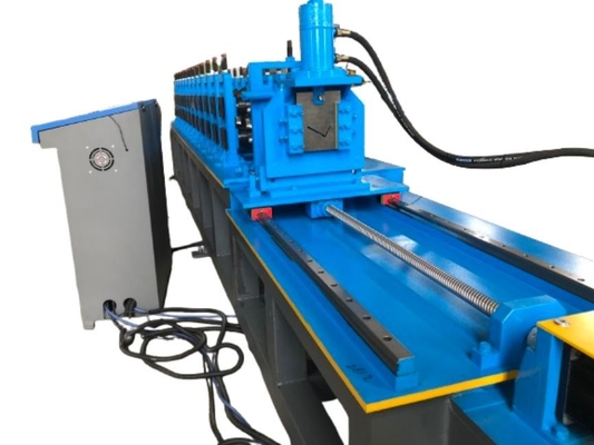 Volledig geautomatiseerde lichte rolvormmachine voor een hogere productiviteit