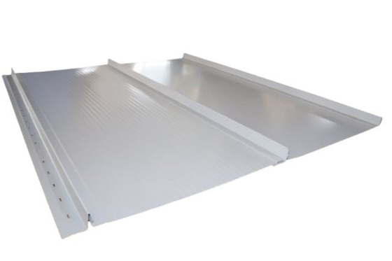Decoilers met een capaciteit van 3 000 en 5 000 lbs. voor metalen platen en wandpanelen