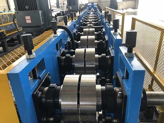 Zonne-Purlins Roll Forming Machine C40-C160 Automatische wisseling