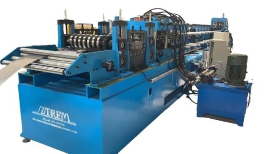 Intelligent besturingssysteem en naadloze grootte aanpassing Automatische CZ Purlin Roll Forming Machine