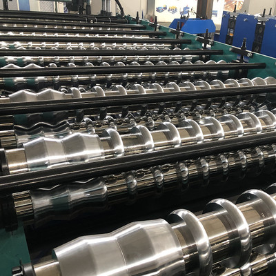 Professionele cirkelvormige dakbedekking gegolfde plaat rollende machine nauwkeurige parameters hoge duurzaamheid